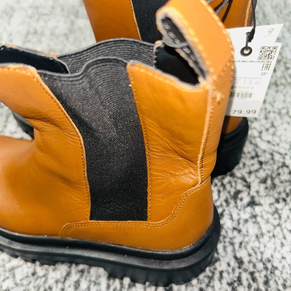 ZARA Tan Leather Ankle Boots - Picture 4 of 10
